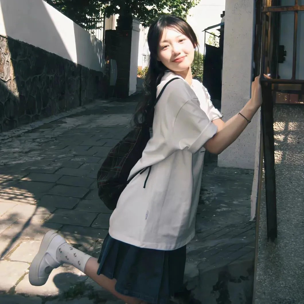 翘楚